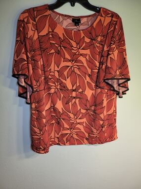 Worthington Coral Leaf-Print Flutter-Sleeve Blouse with Black Trim